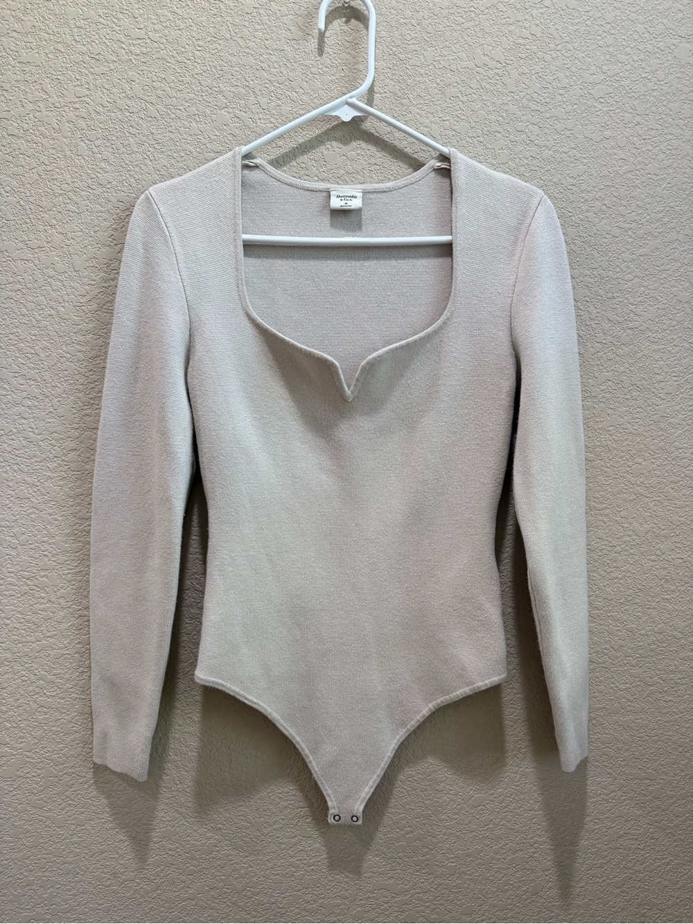 Abercrombie & Fitch Knit Cream Long Sleeve Bodysuit